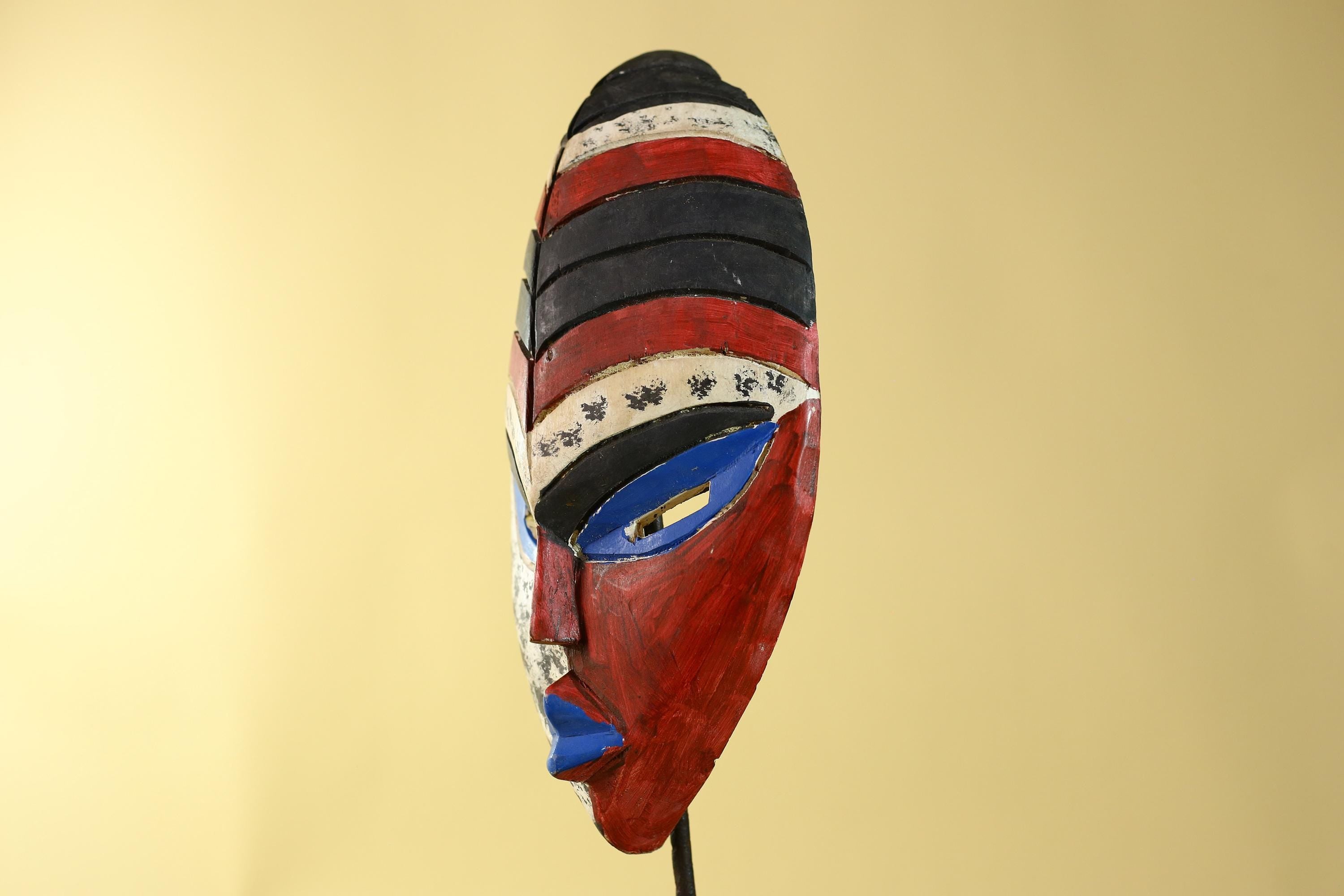 Hand Carved African Face Mask – Painted Wooden Tribal Wall Mask-G6207