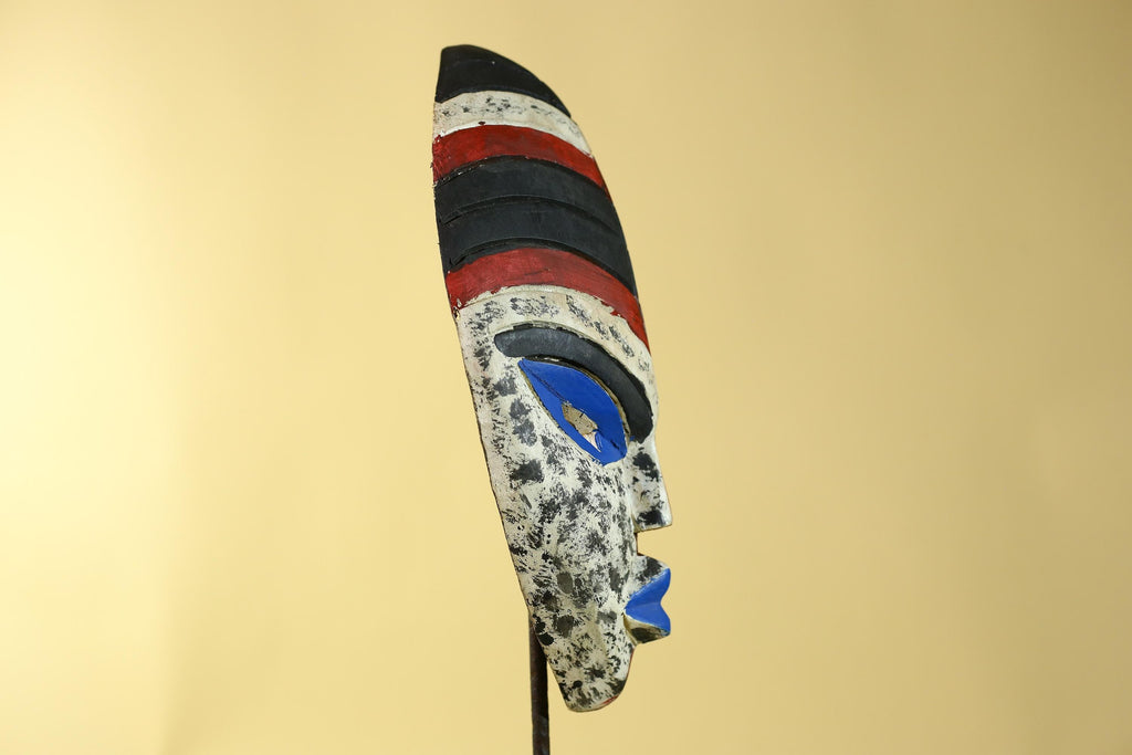 Hand Carved African Face Mask – Painted Wooden Tribal Wall Mask-G6207