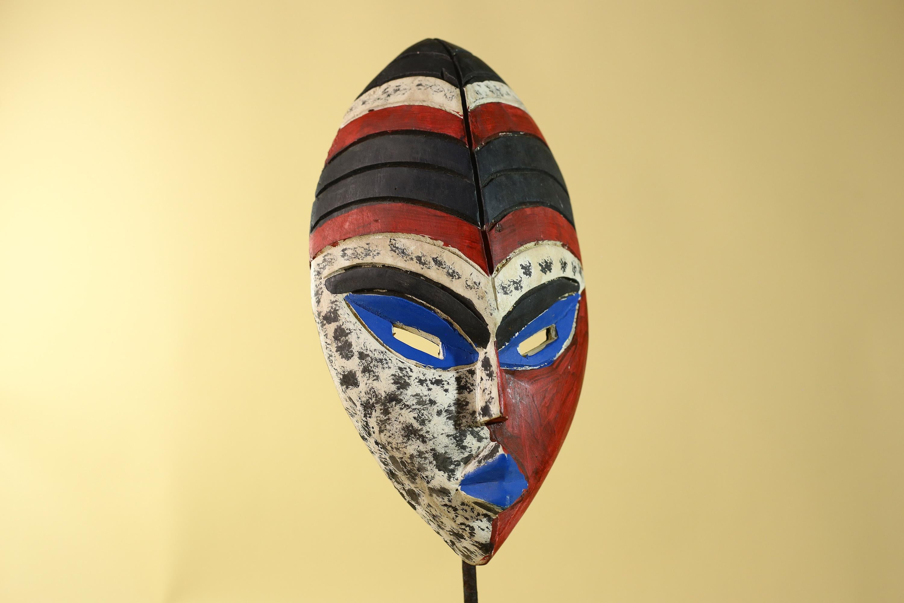 Hand Carved African Face Mask – Painted Wooden Tribal Wall Mask-G6207