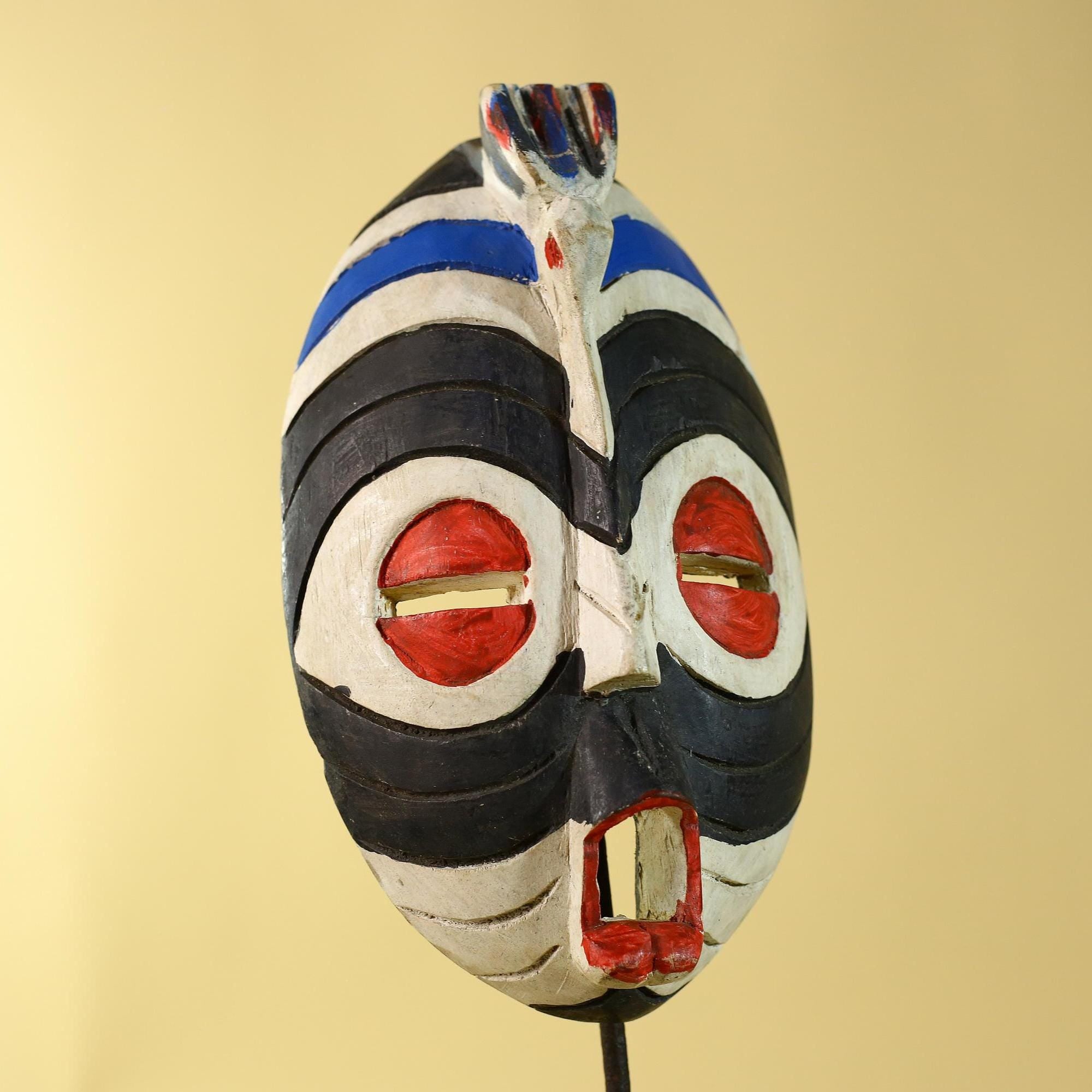 Hand Carved African Face Mask – Painted Wooden Tribal Wall Mask-G6208