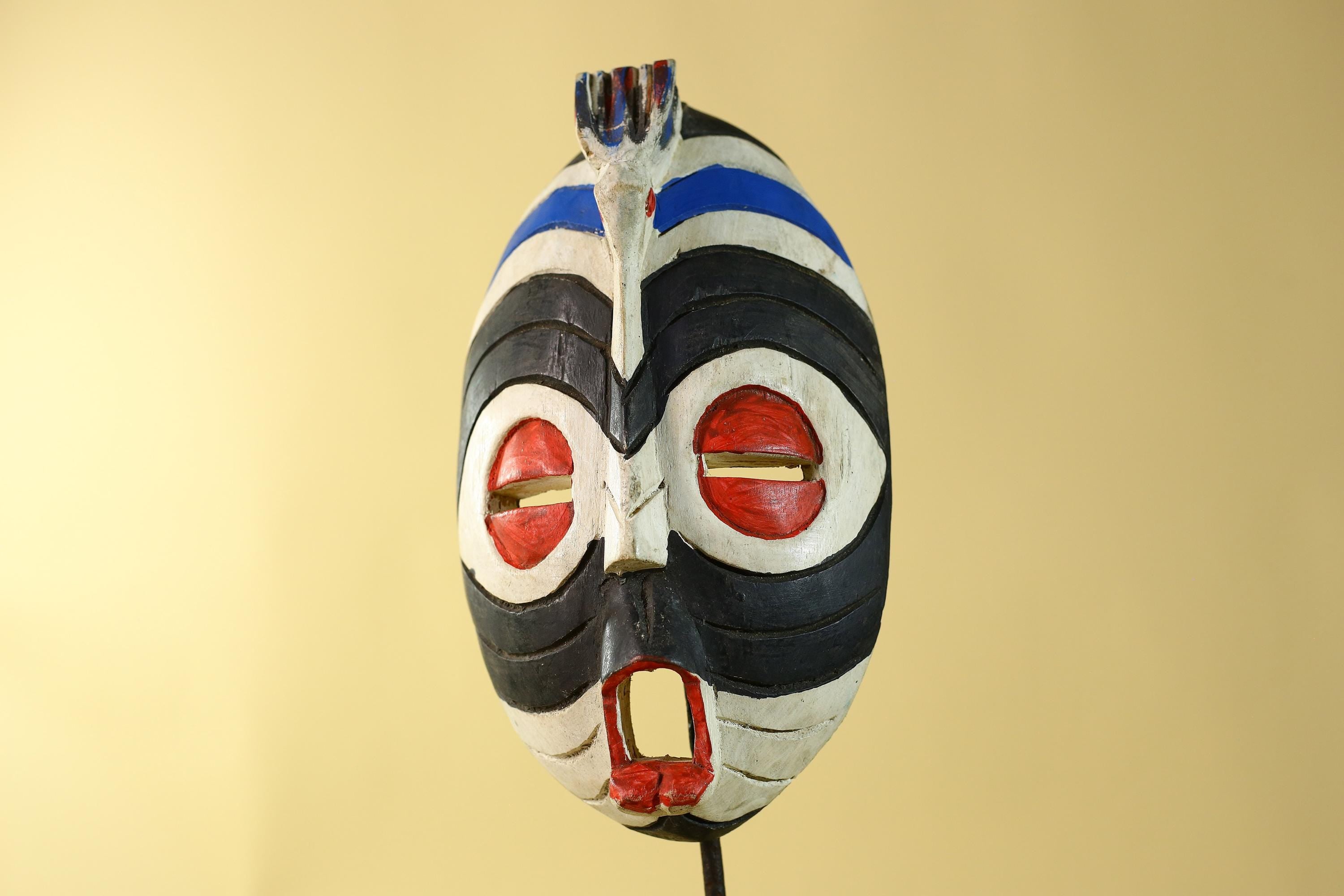 Hand Carved African Face Mask – Painted Wooden Tribal Wall Mask-G6208