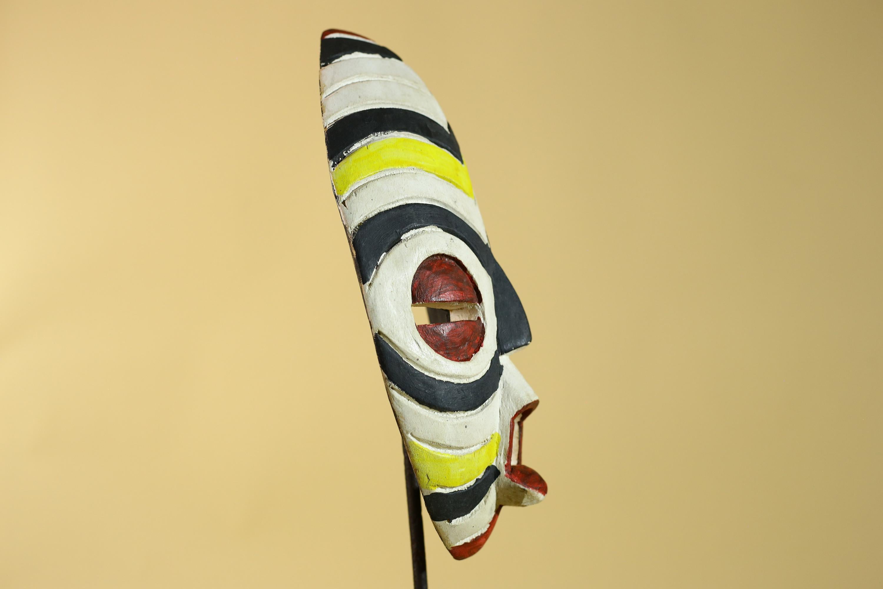 African Tribal Wall Mask – Hand Carved Painted Wood Face Mask-G6209