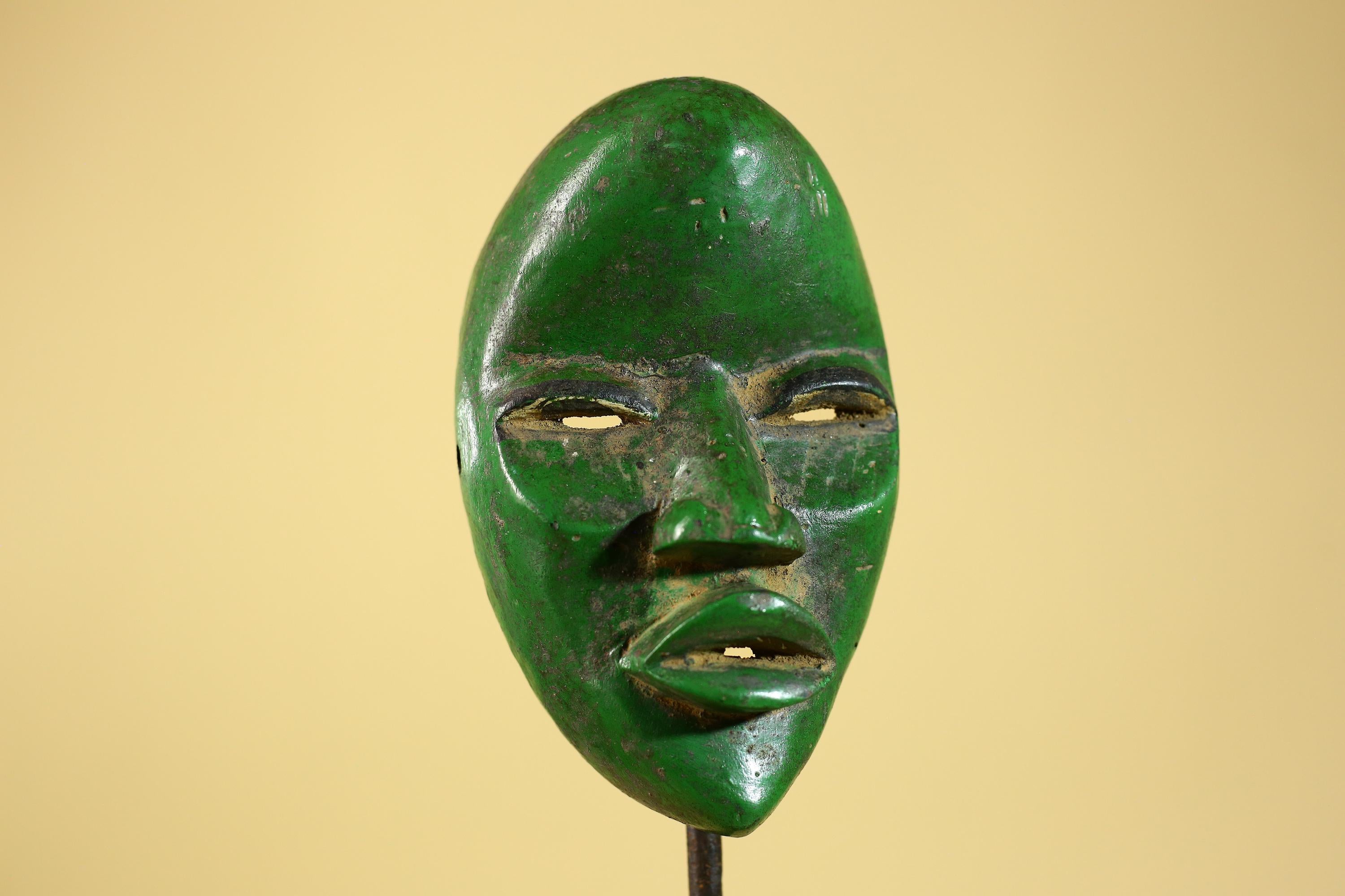 Vintage African Green Dan Mask: Hand Carved Wood Tribal Wall Artr-G6242