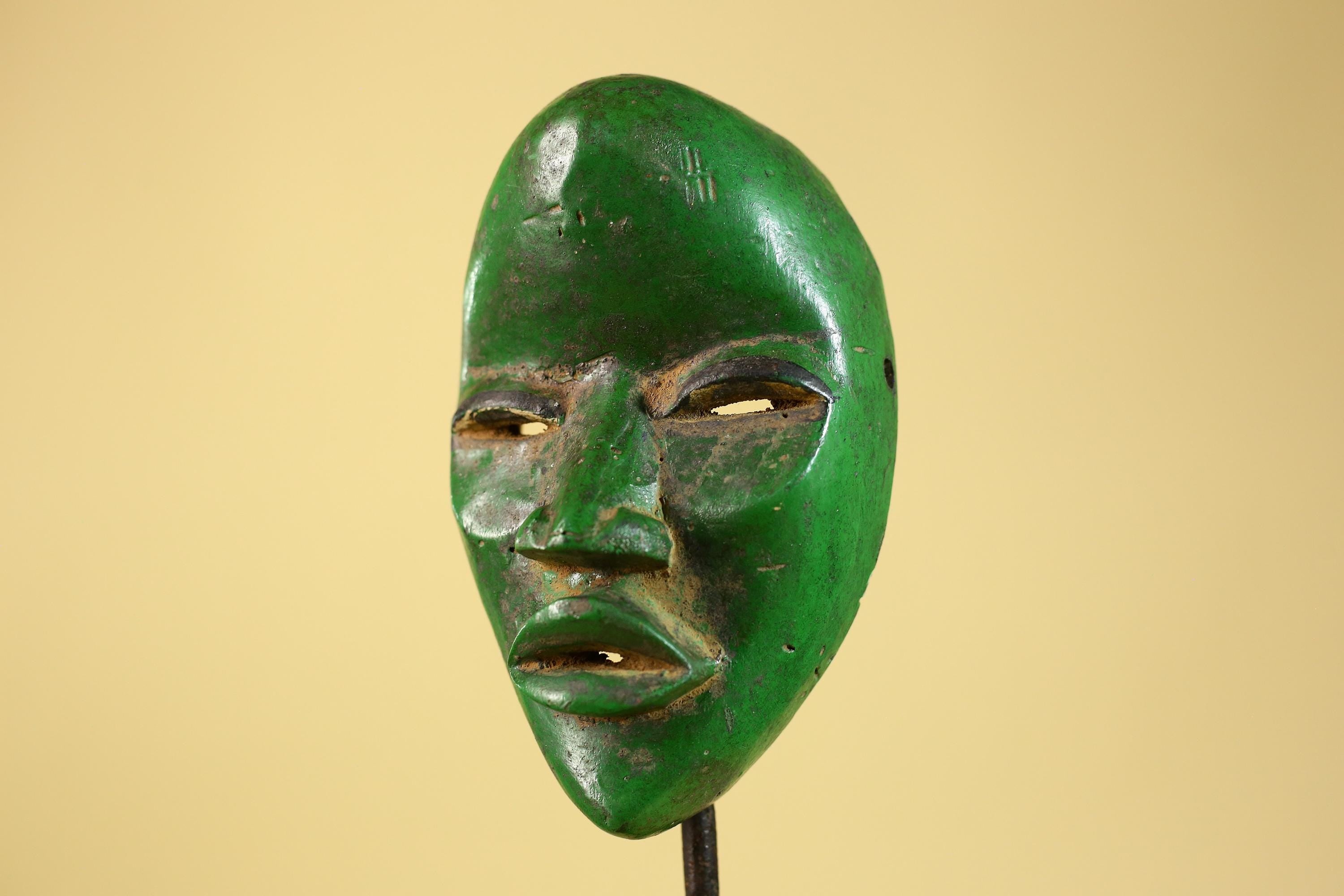 Vintage African Green Dan Mask: Hand Carved Wood Tribal Wall Artr-G6242