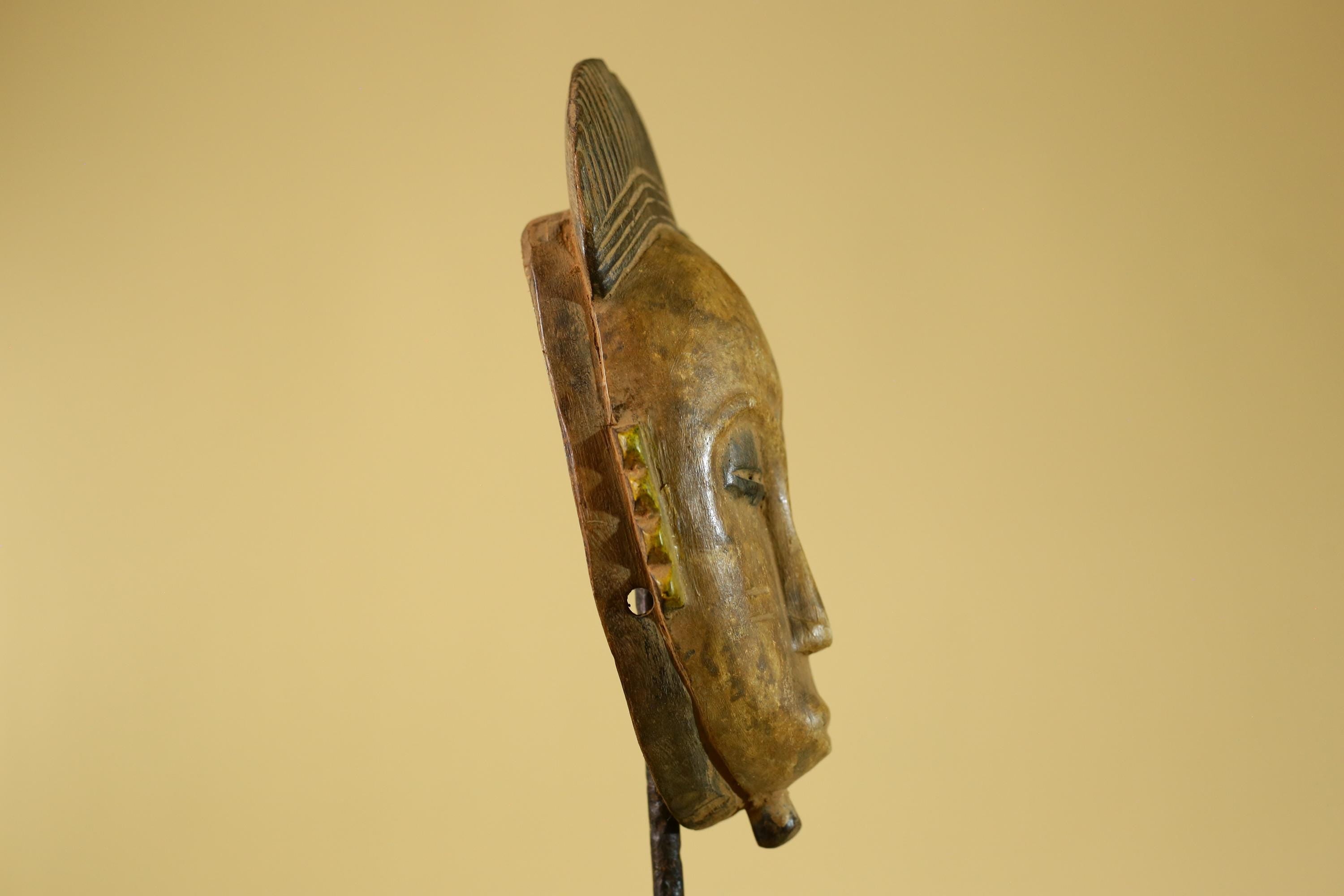 African Carved Wooden Mask Small Hand Carved Tribal Decor-G6303