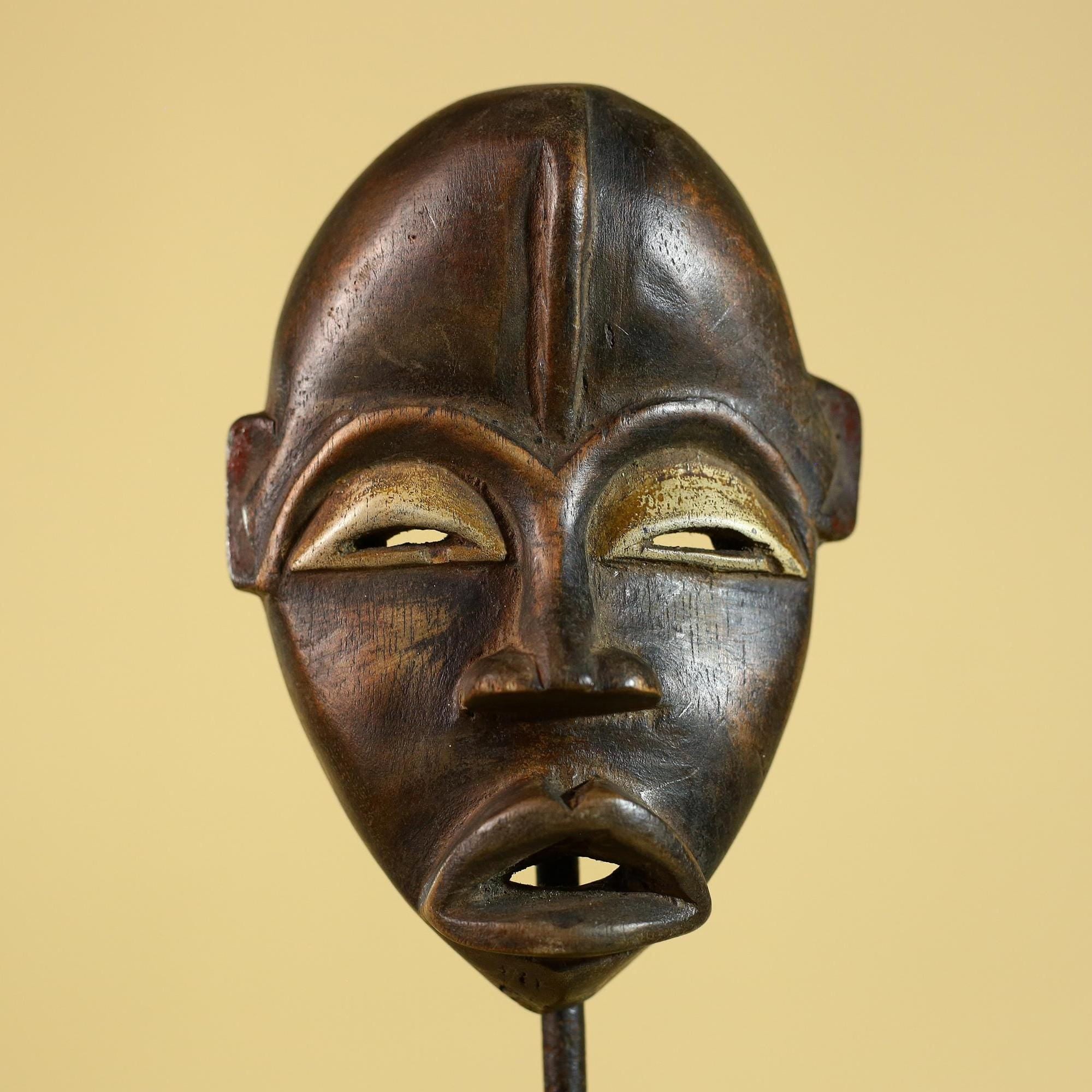African Tribal Wooden Mask Hand Carved Vintage African Art Wall Decor- G6279