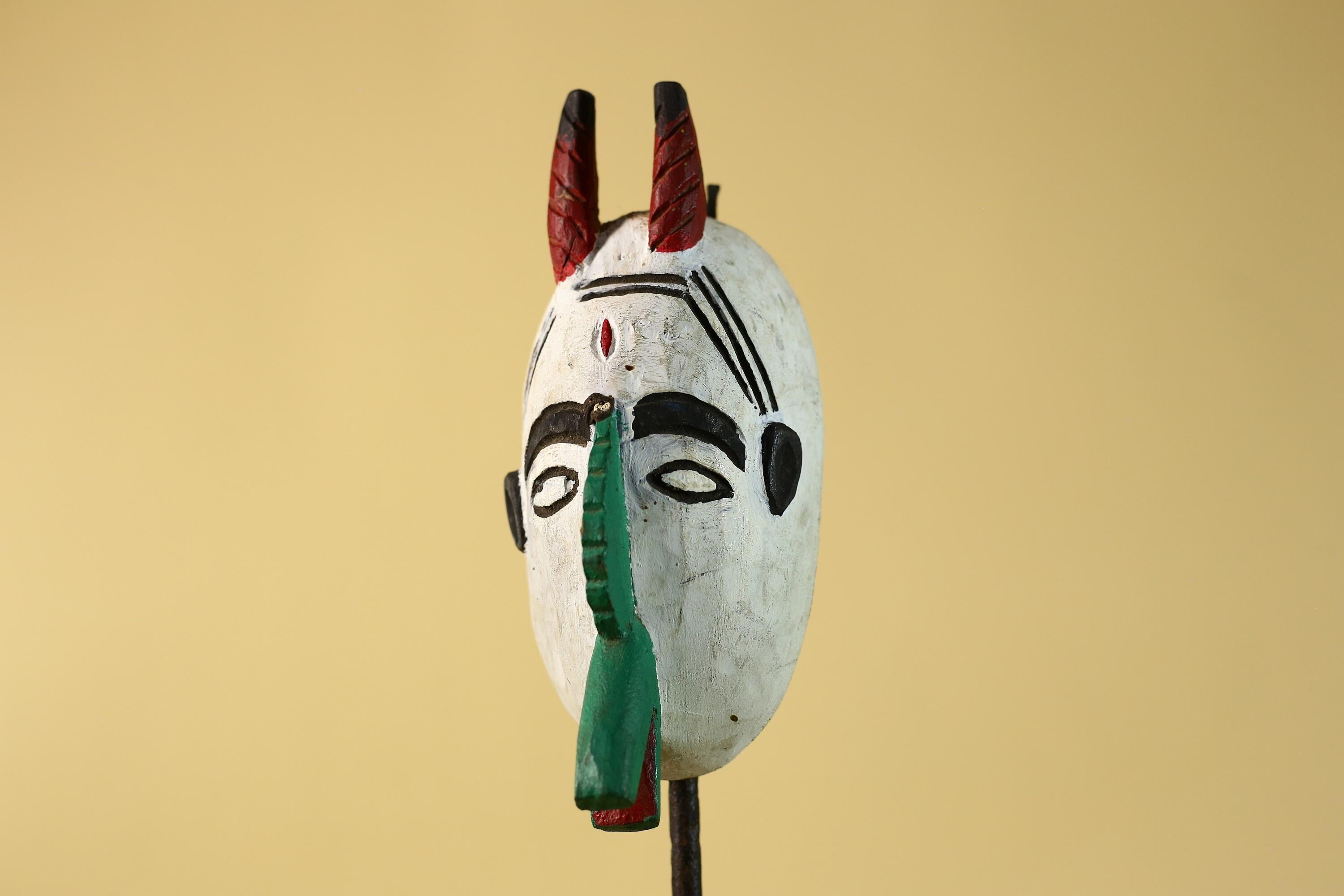 African Horned Mask Hand Carved Tribal Ritual Wall Art Wooden Decor-G6285