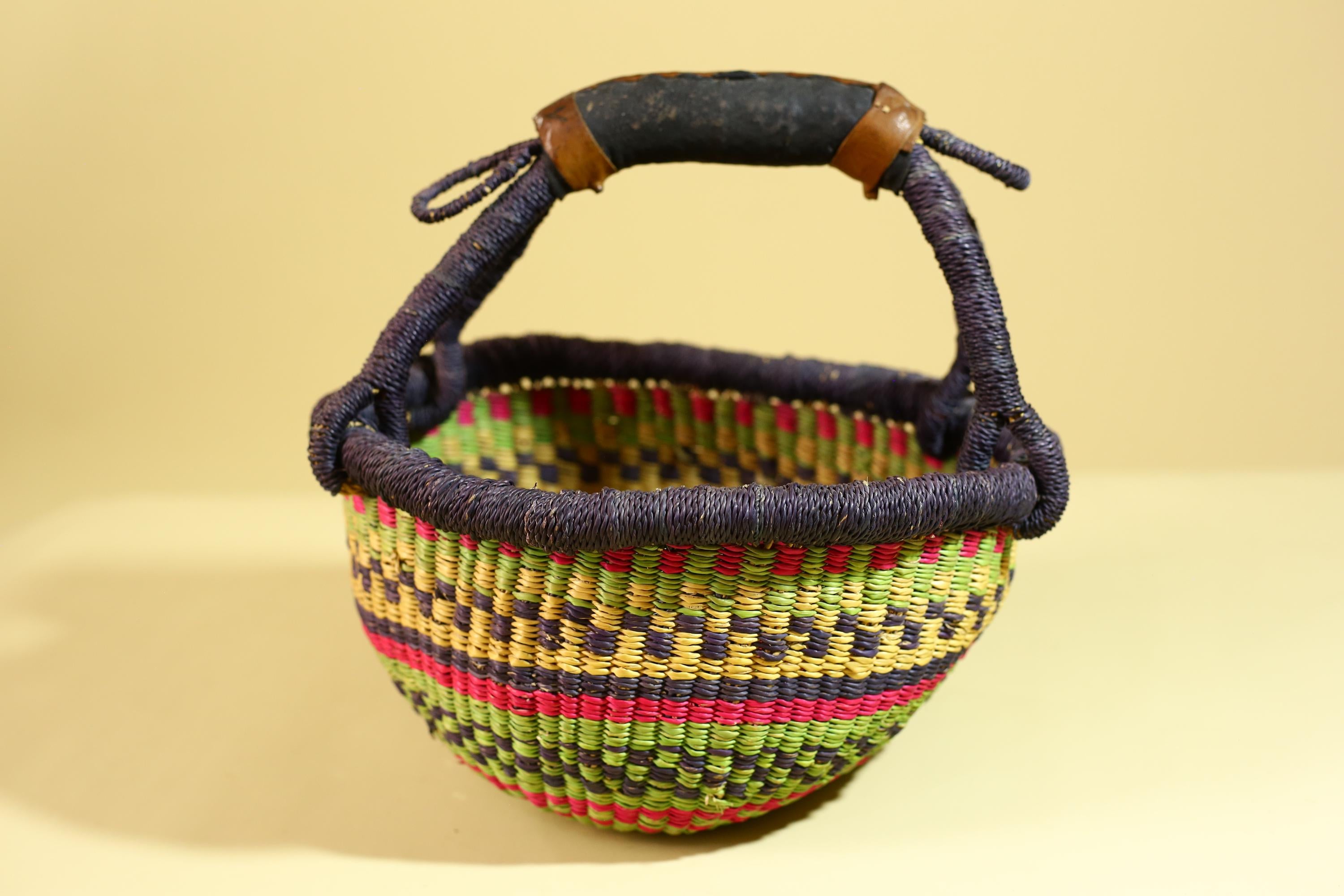 African Handwoven Market Basket Natural Fiber Straw Tote With Leather Handle-G6288