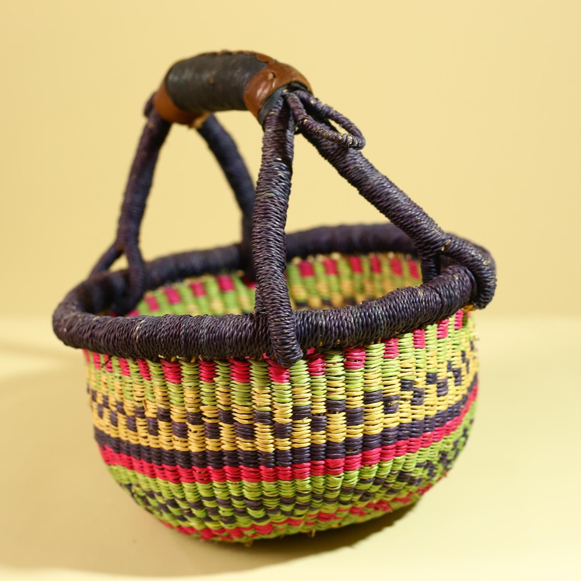 African Handwoven Market Basket Natural Fiber Straw Tote With Leather Handle-G6288