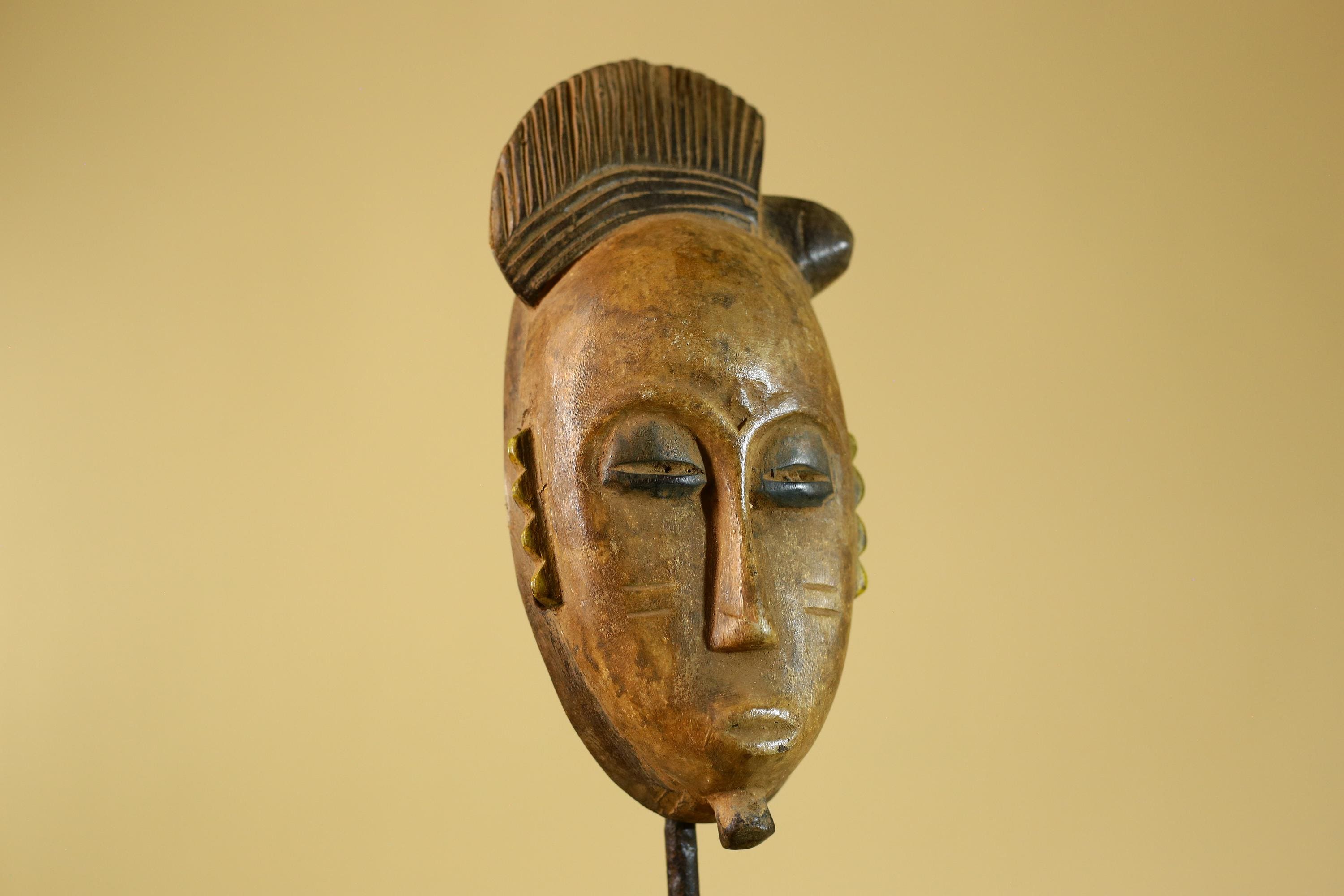 African Carved Wooden Mask Small Hand Carved Tribal Decor-G6303