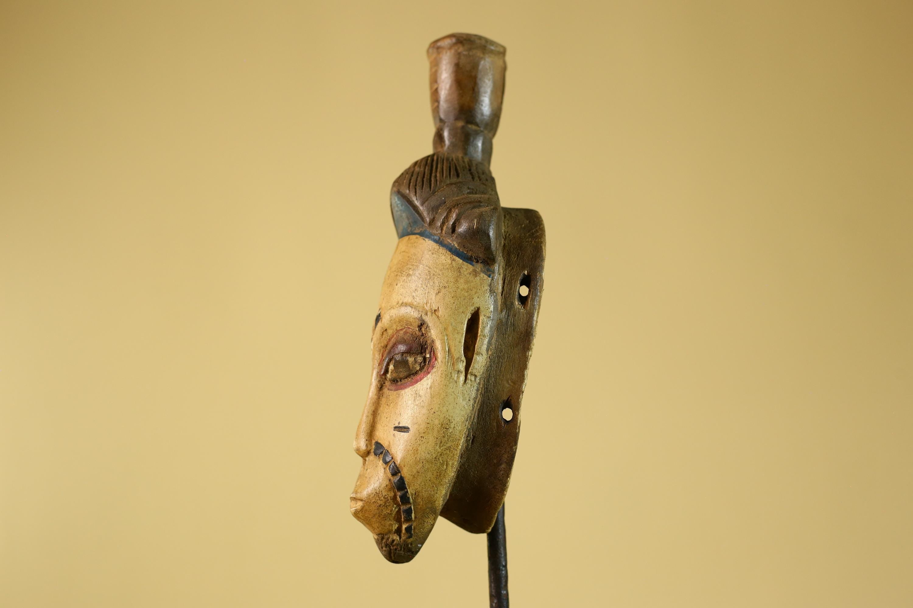 African Tribal Wooden Mask Hand Carved Vintage Wall Art Decorative Sculpture-G6304