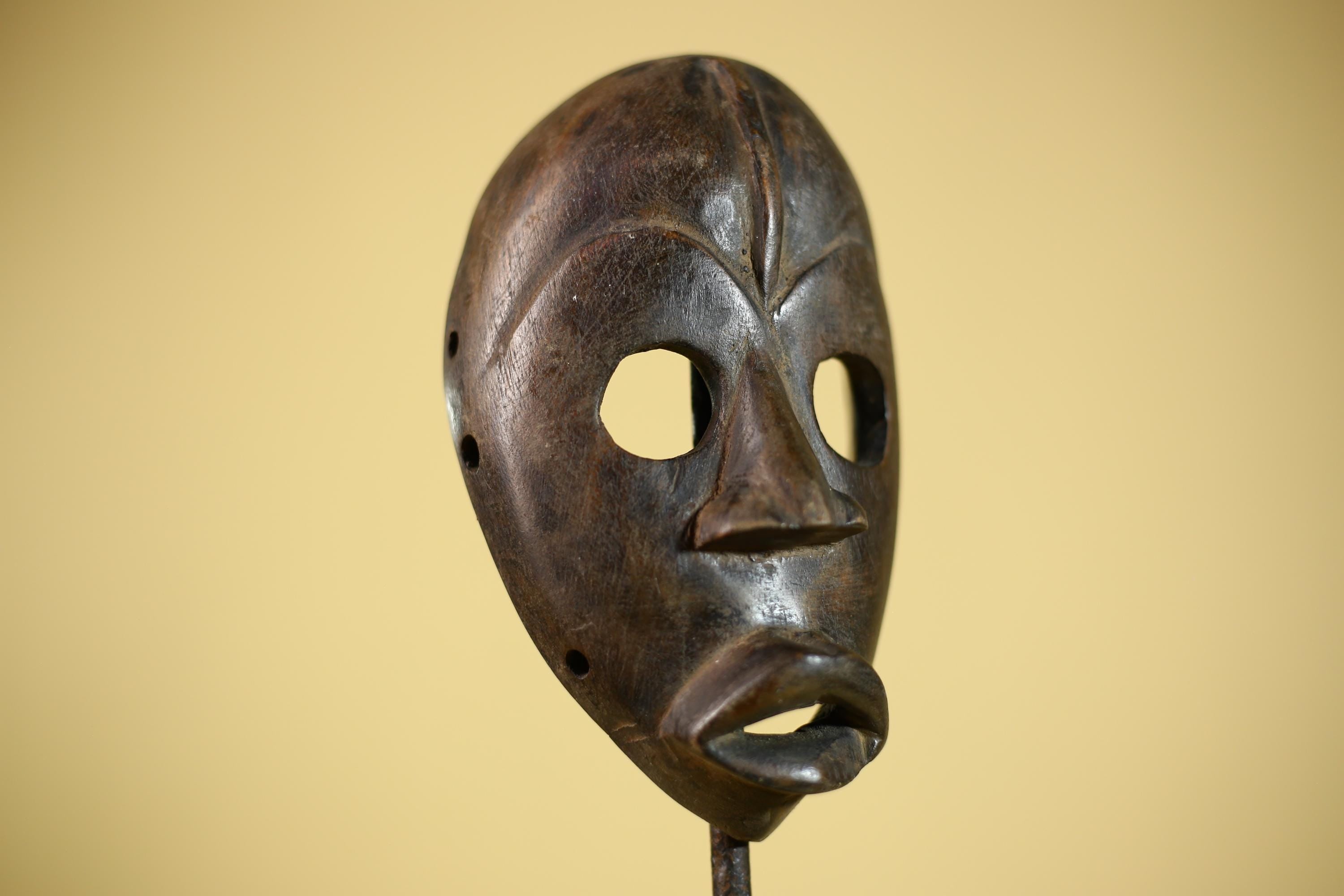 African Tribal Mask Hand Carved Wood Wall Mask Ethnographic Sculpture-G6322
