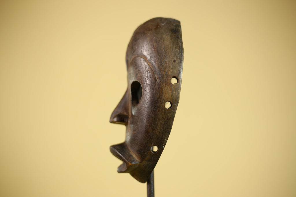 African Tribal Mask Hand Carved Wood Wall Mask Ethnographic Sculpture-G6322