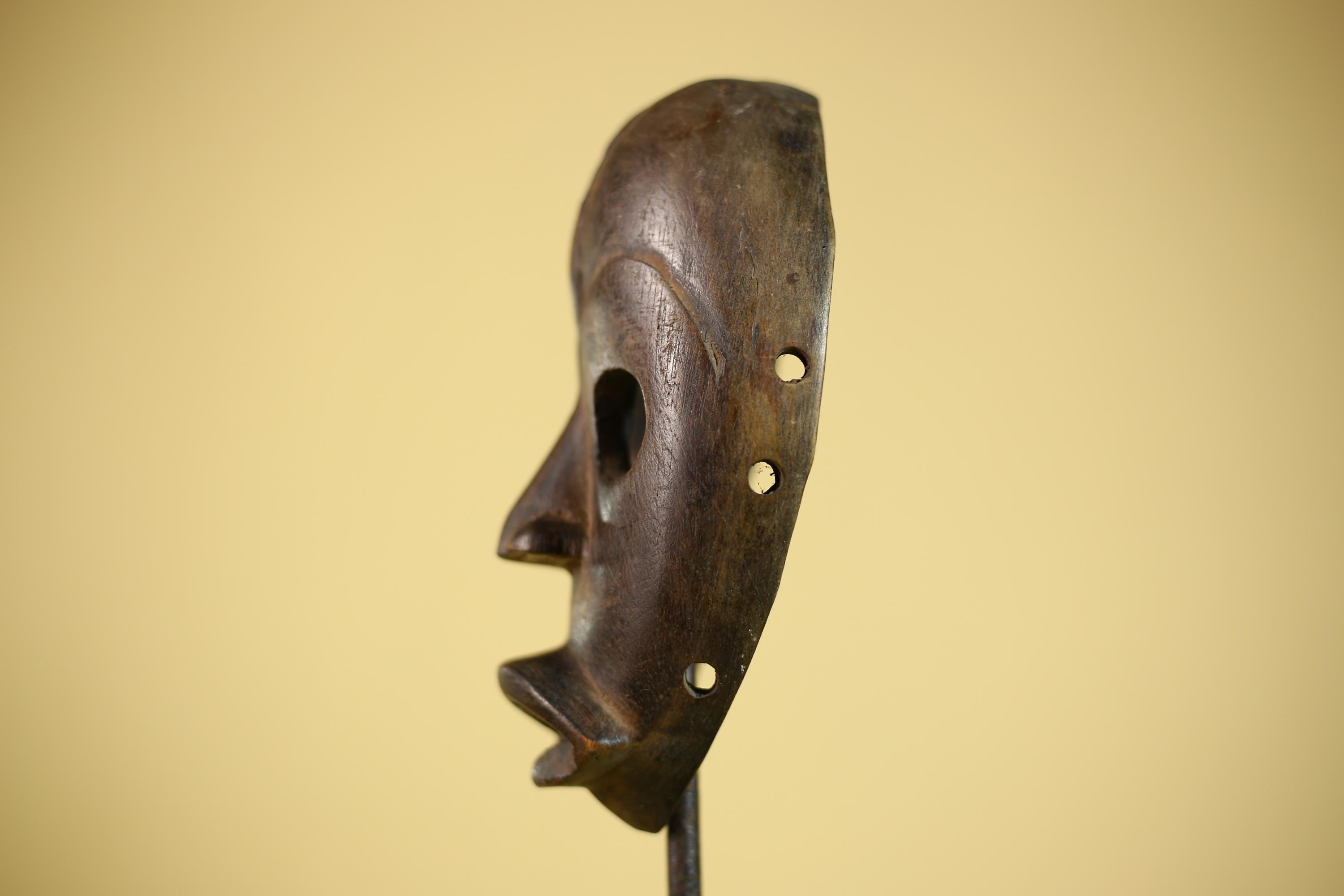 African Tribal Mask Hand Carved Wood Wall Mask Ethnographic Sculpture-G6322
