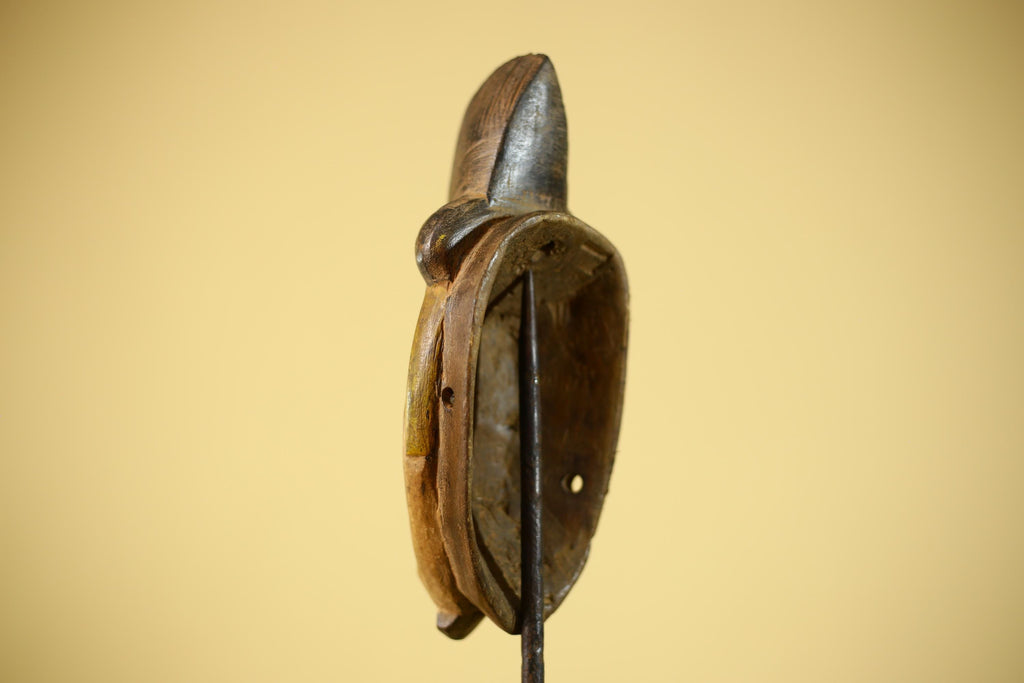 Vintage African Tribal Mask Hand Carved Wood Wall Hanging Sculpture-G6325