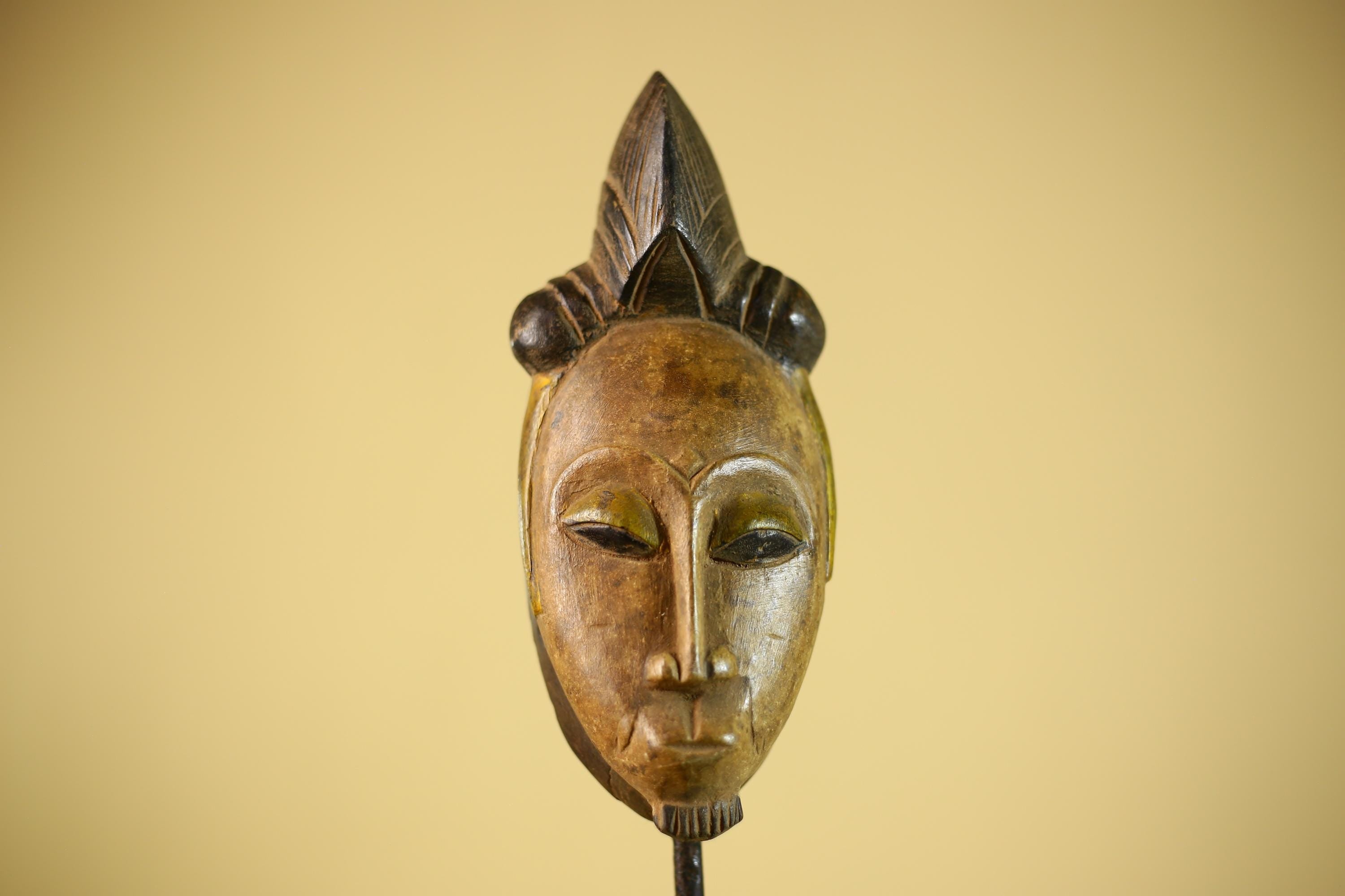 Vintage African Tribal Mask Hand Carved Wood Wall Hanging Sculpture-G6325