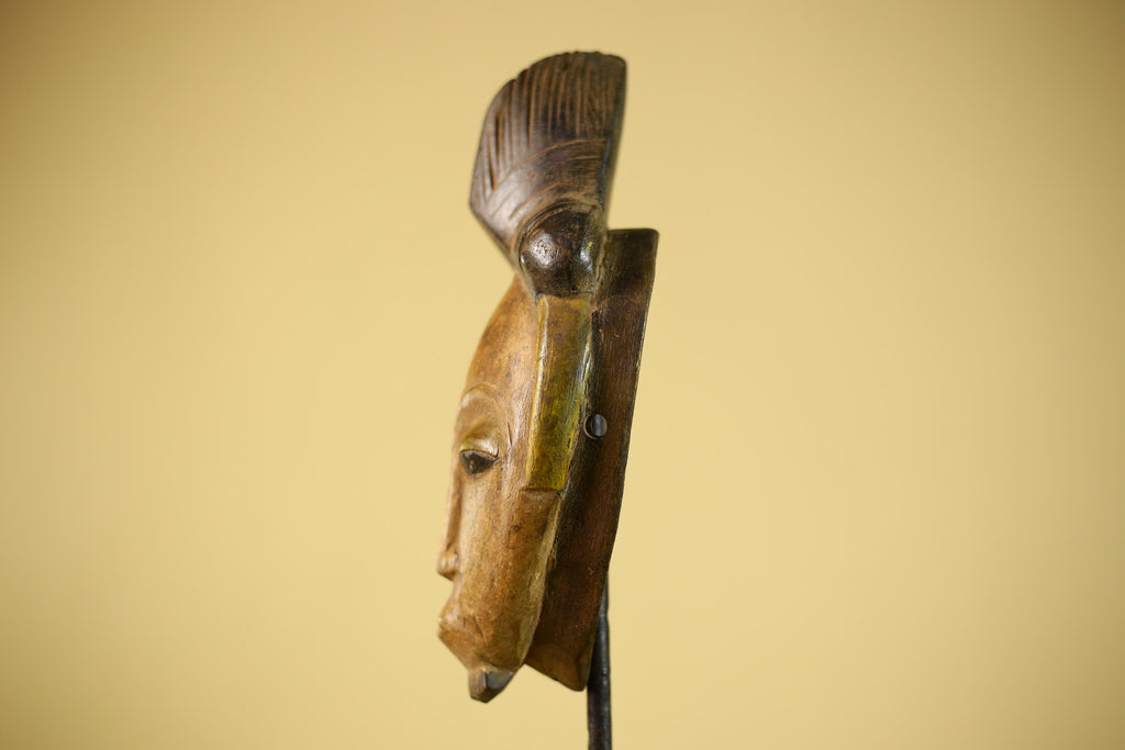 Vintage African Tribal Mask Hand Carved Wood Wall Hanging Sculpture-G6325