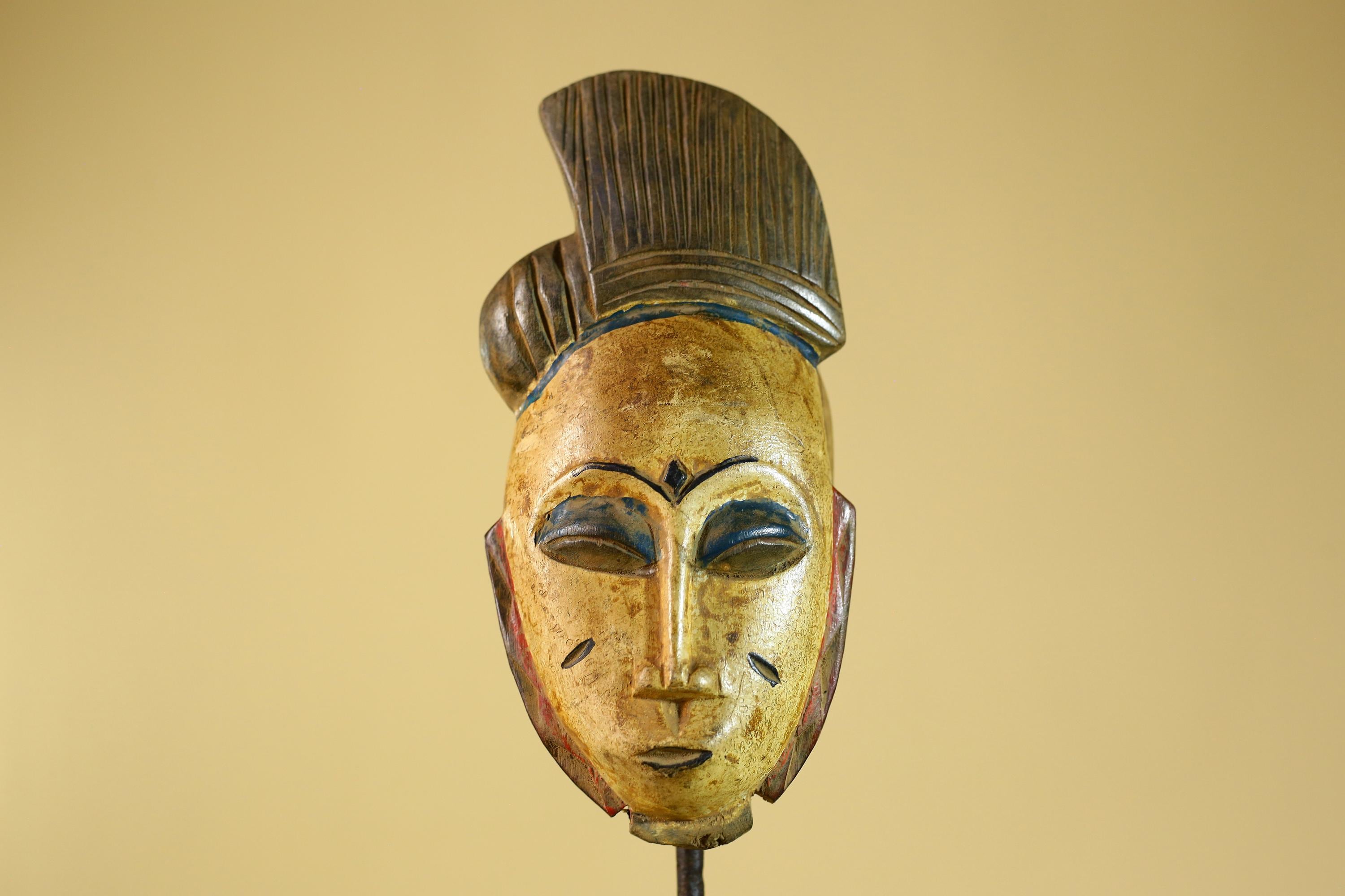 African Tribal Wooden Mask Hand Carved Painted Art wall Decor-G6310