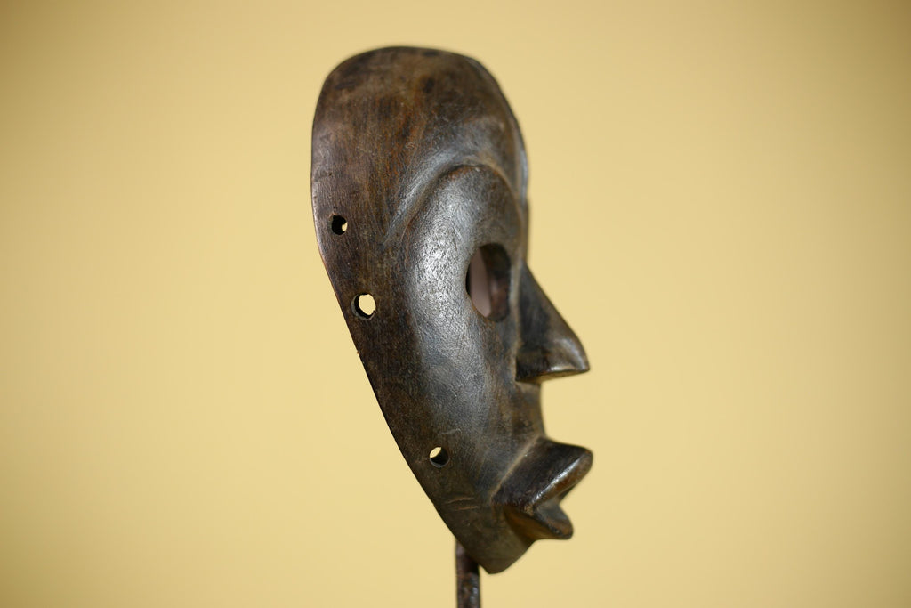 African Tribal Mask Hand Carved Wood Wall Mask Ethnographic Sculpture-G6322