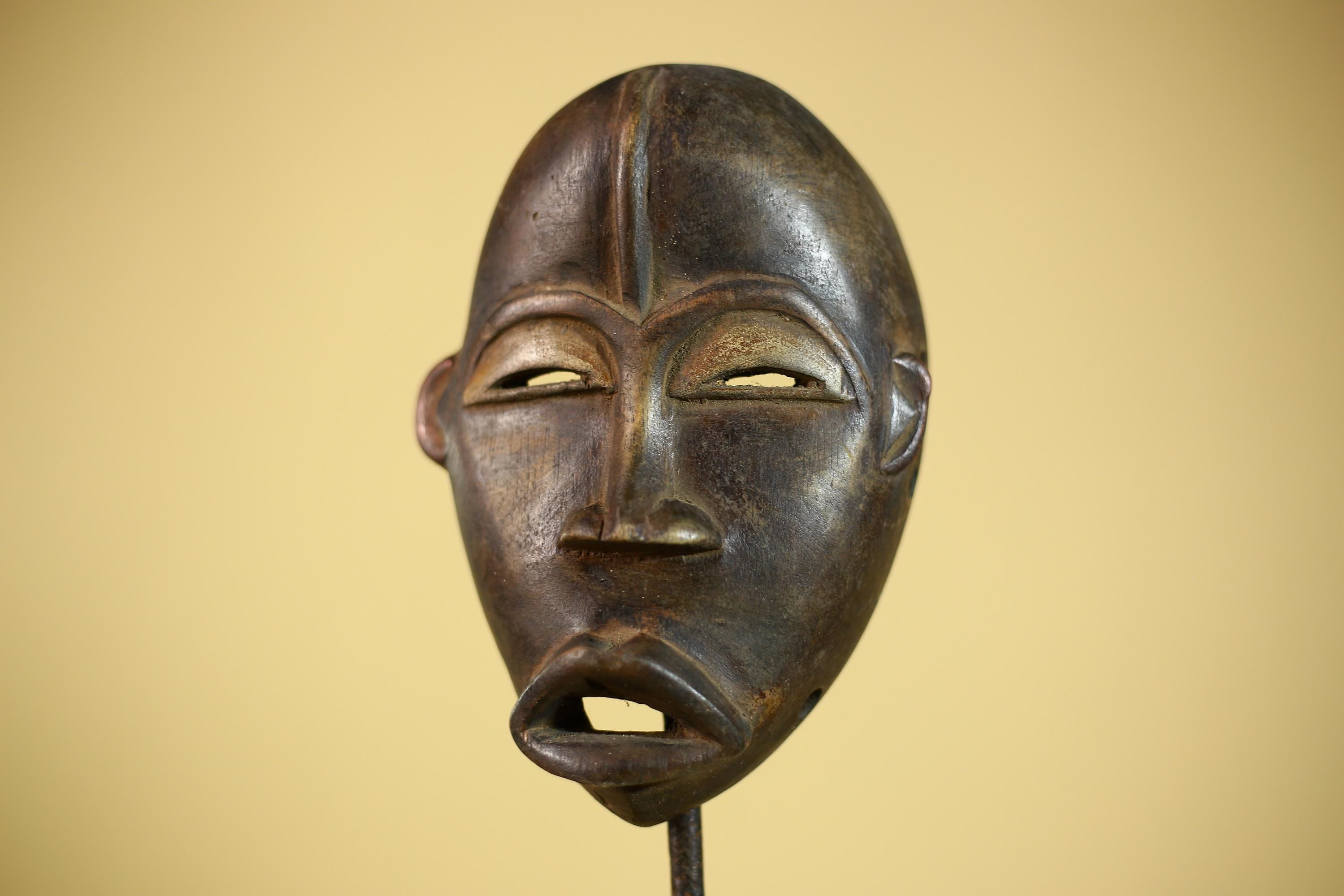 African Wooden Mask Hand Carved Tribal Face Traditional Wall Hanging -G6323