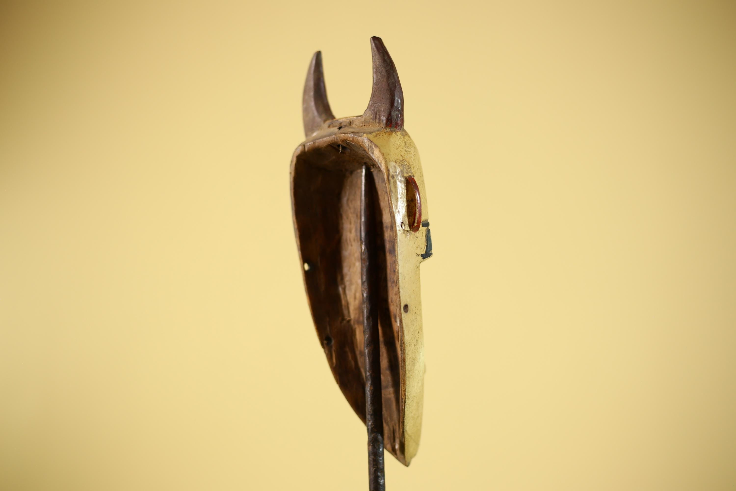 African Horned Tribal Mask Hand Carved Wood Wall Mask Ethnographic Decor-G6324