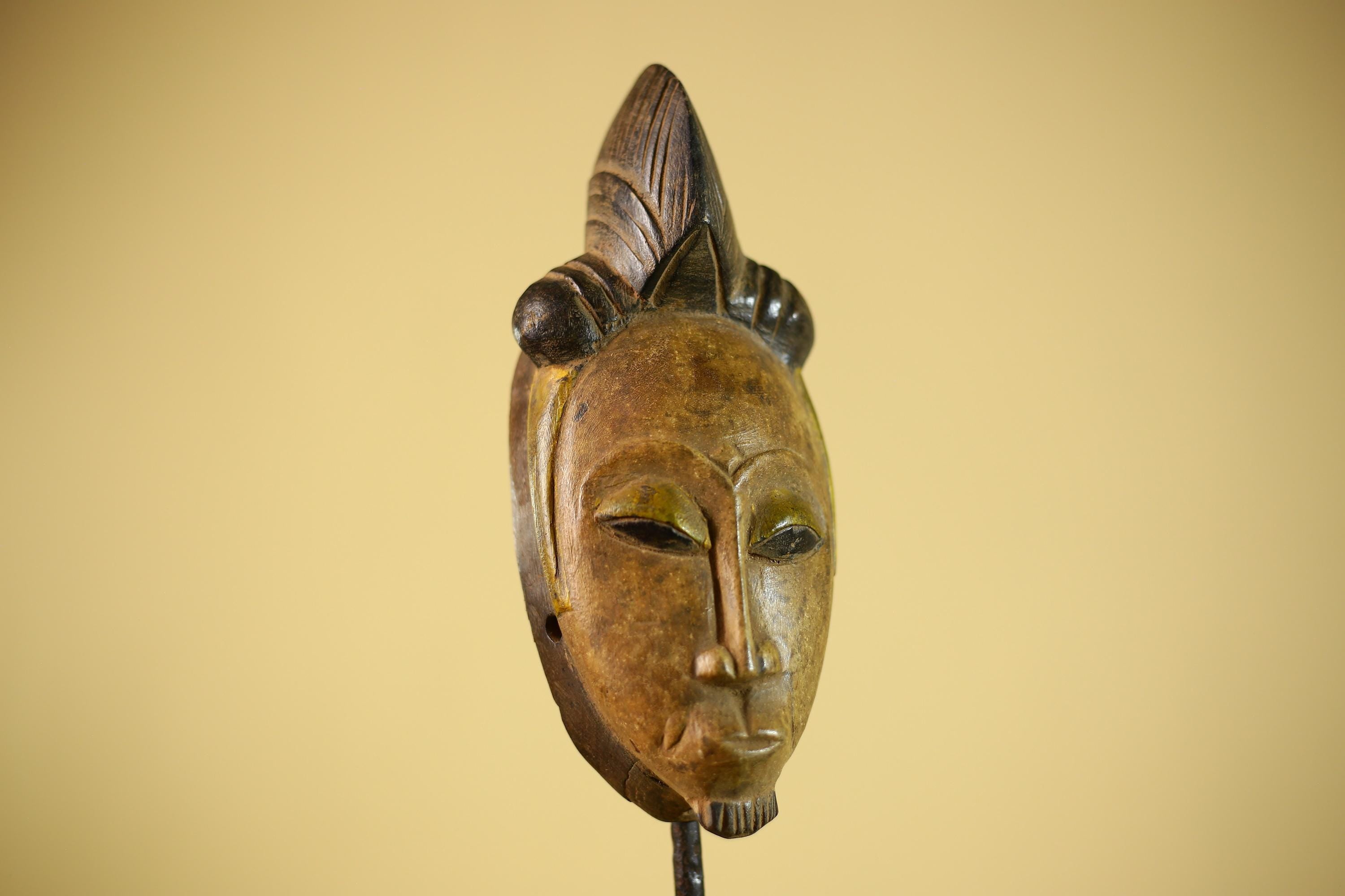 Vintage African Tribal Mask Hand Carved Wood Wall Hanging Sculpture-G6325