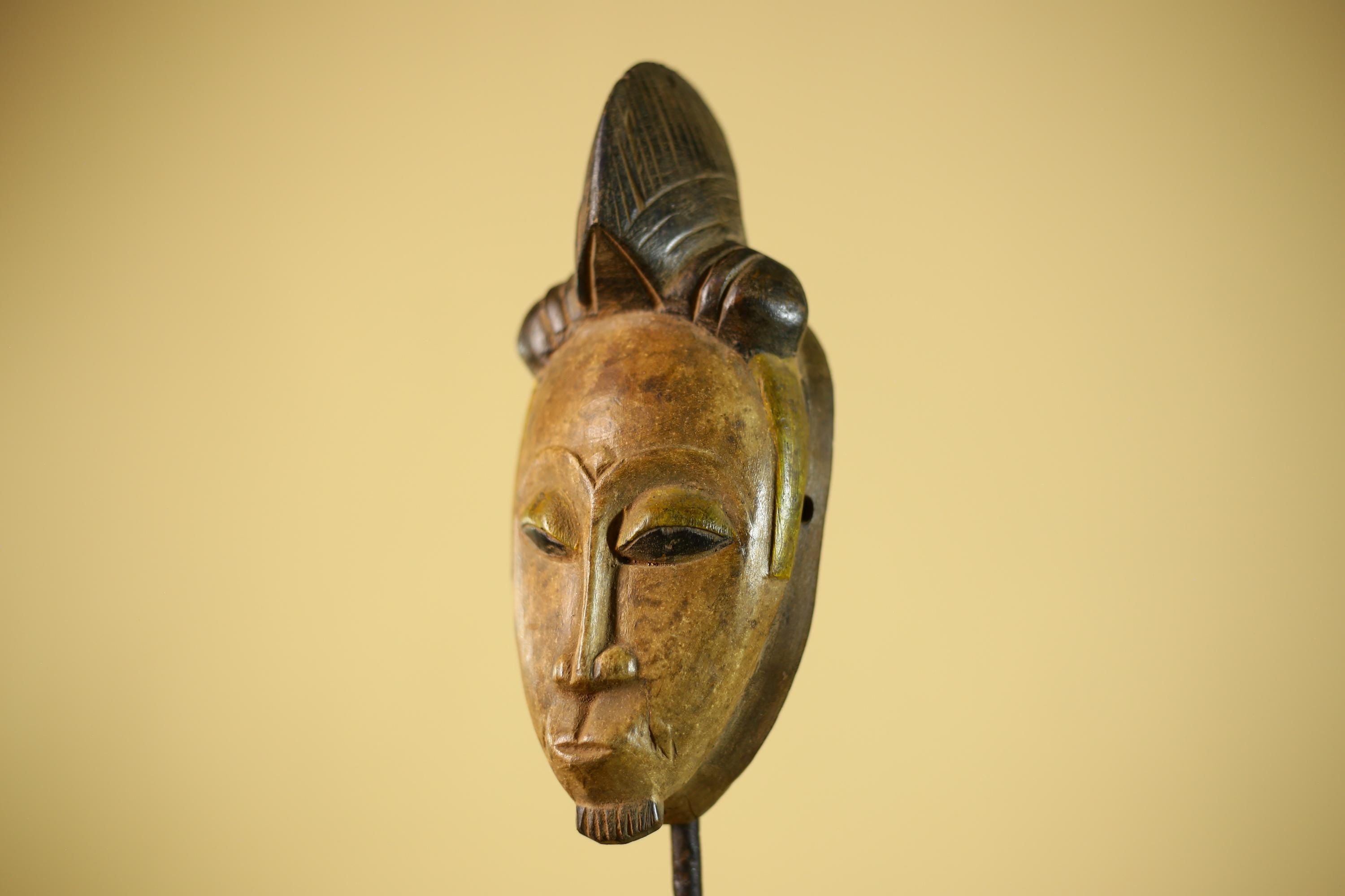 Vintage African Tribal Mask Hand Carved Wood Wall Hanging Sculpture-G6325