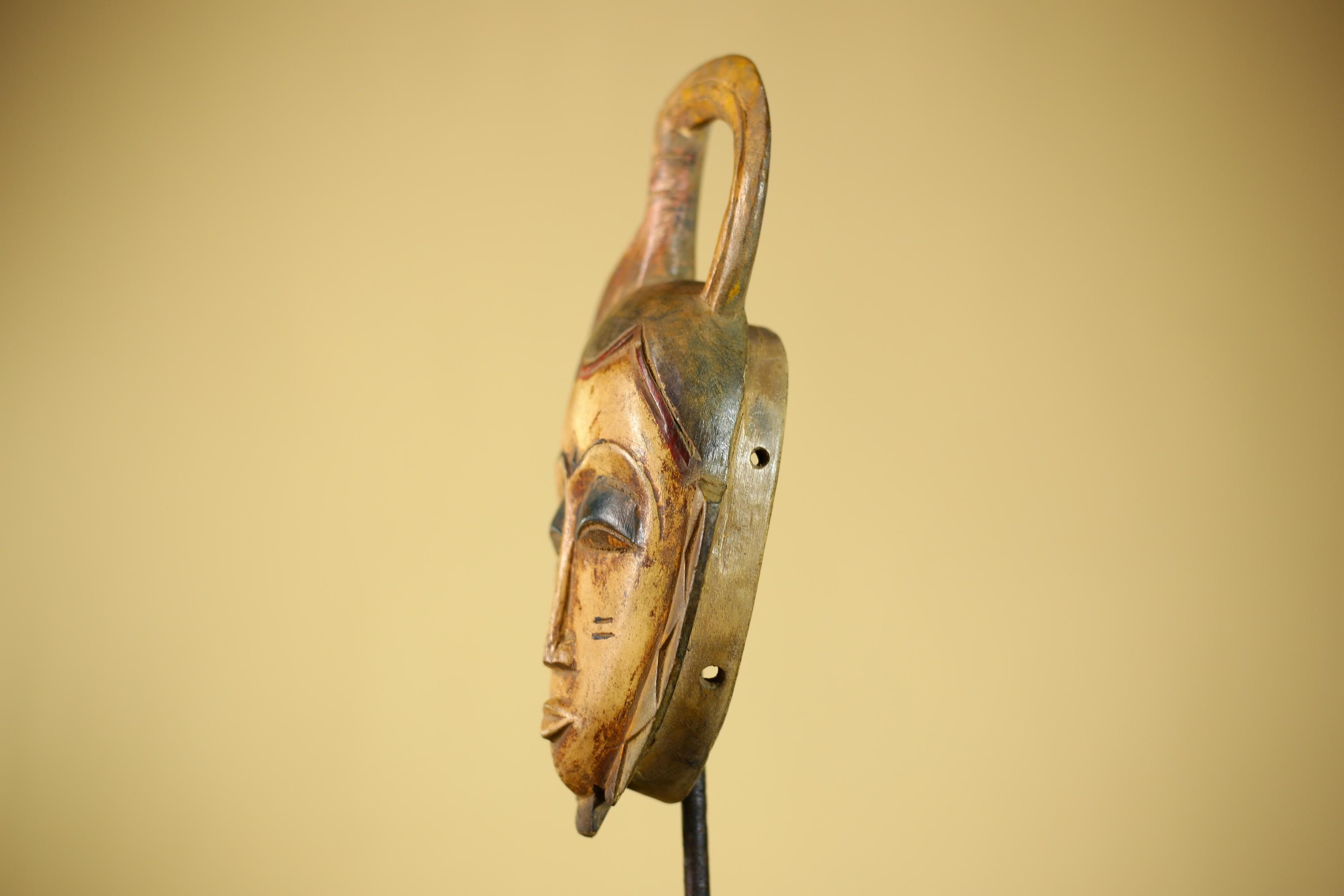 Vintage African Hand Carved Wood Mask Tribal Wall Decor Sculpture-G6329