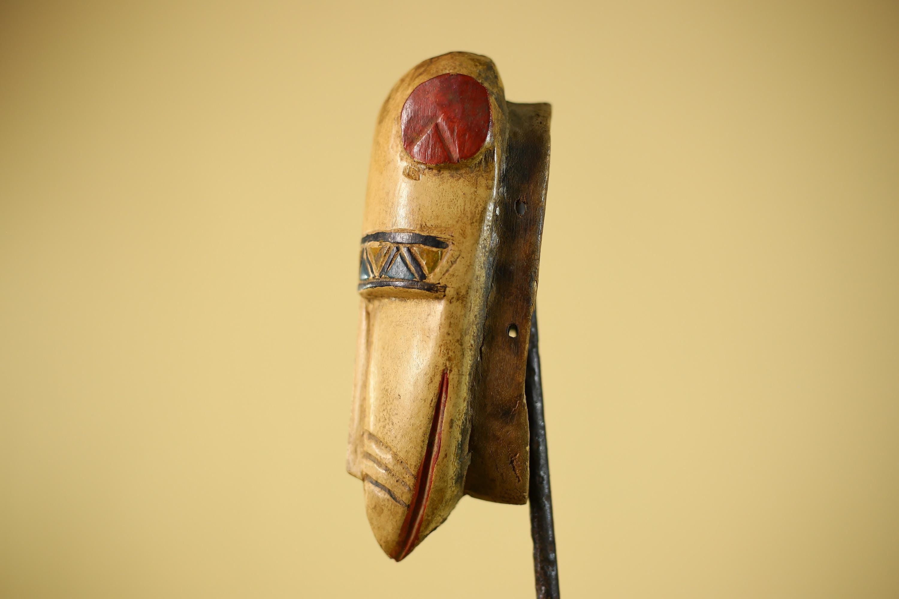 African Long Nose Tribal Mask Hand Carved Wood Ethnic Wall Decor-G6332