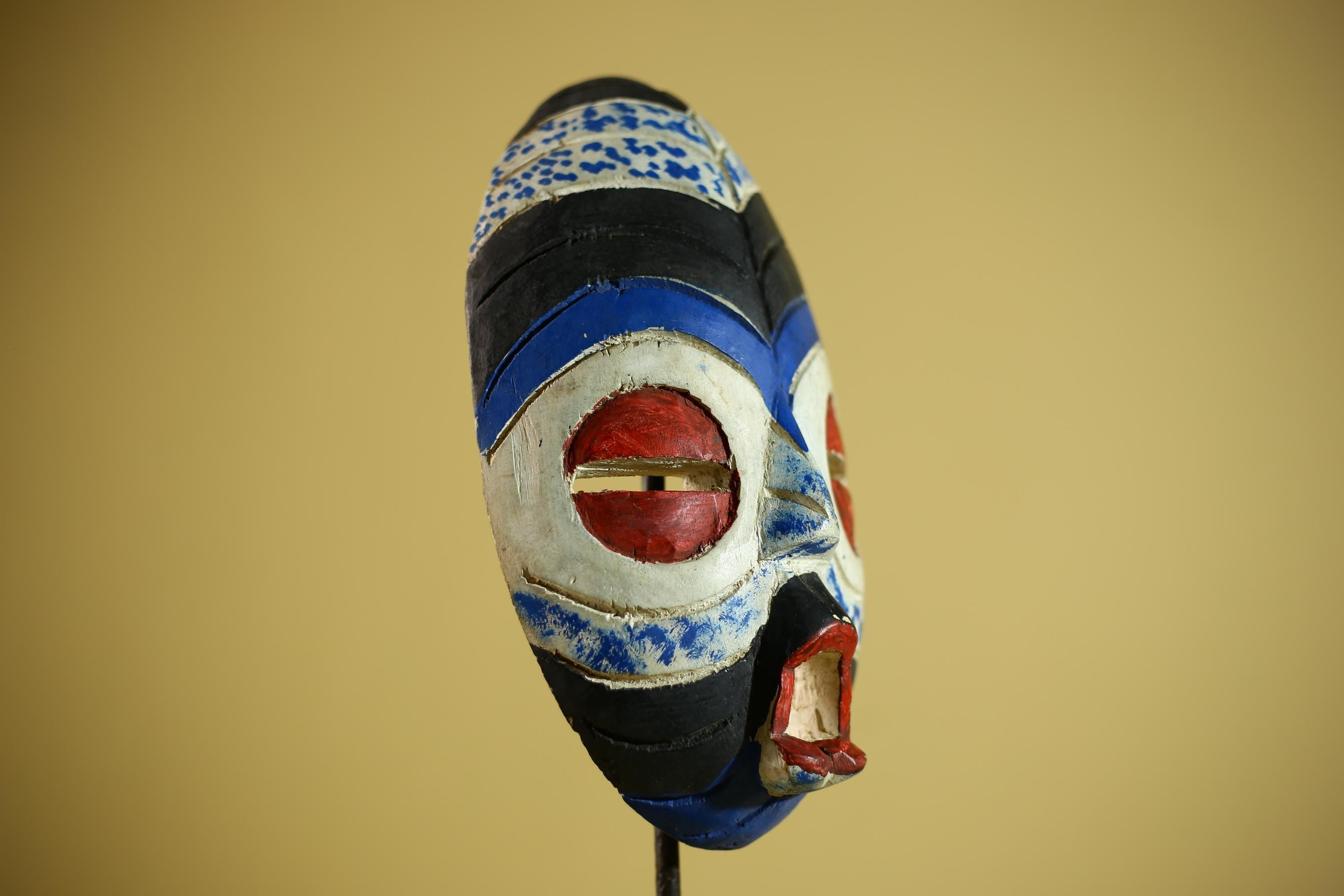 Hand Carved African Mask Blue White Tribal Face Wood Wall Decor-G6340